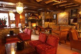breakfast_room.jpg